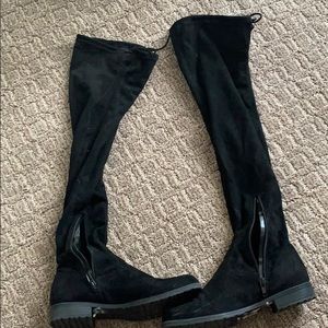 Black Knee high boots